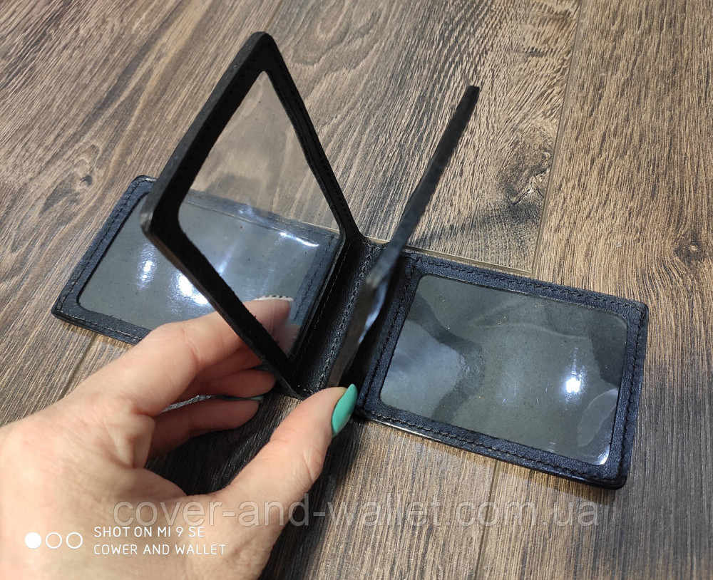 Маленька шкіряна обкладинка для прав і ID документів на чотири відділи Leather Київ - фото 5