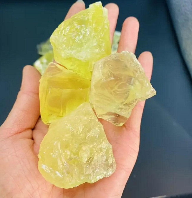 Натуральный кристалл цитрина, размер 5 см. Необработанные кристаллы цитрина. Камень для балансировки Киев - изображение 1