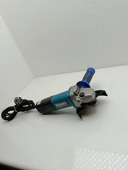 Кутова шліфувальна машинка Makita 9558NBR( клас Б ) Луцк - изображение 1