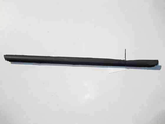 Mercedes-Benz  A1647250965 Ущільнювальна планка скла передніх дверей ML W164 GL X164 Одеса