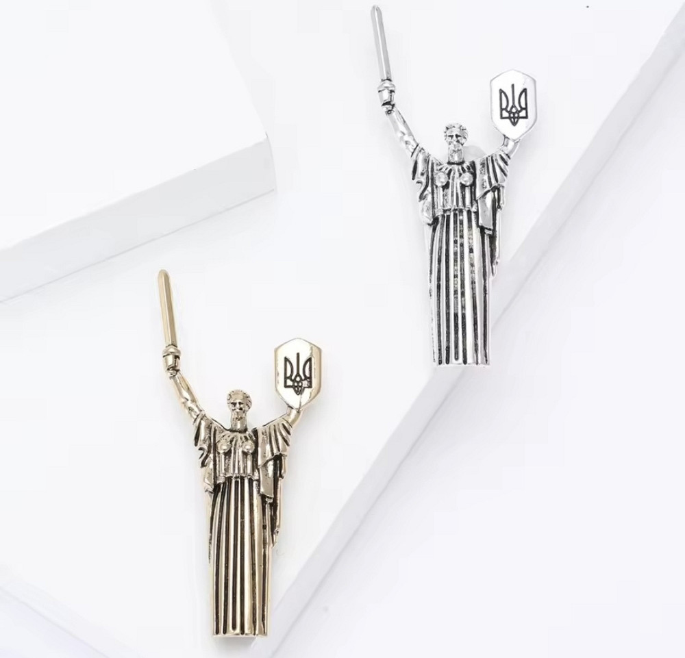 Патріотична брошка 