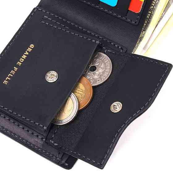 Матовое кожаное портмоне в два сложения Сердце GRANDE PELLE 16733 Черный Киев