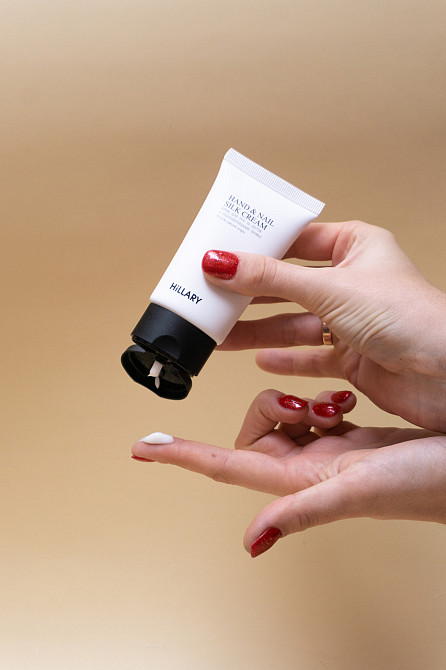 Зволожувальний лосьйон-бустер з поліпептидами шовку + Крем для рук та нігтів Київ - фото 12