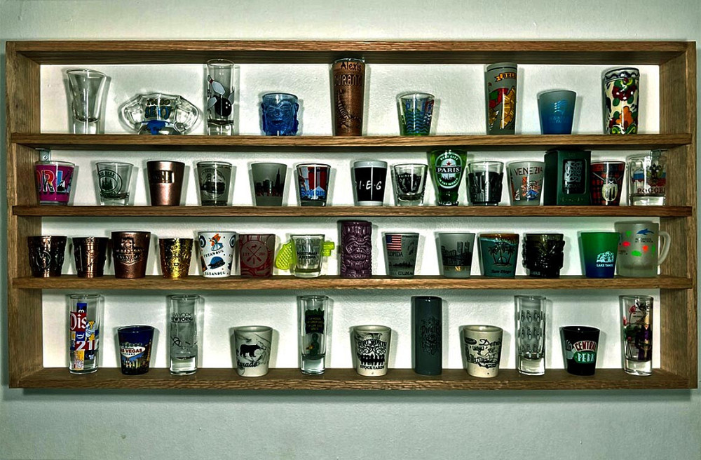 Полиця для чарок "Ріскота" мускат Миколаїв - фото 1