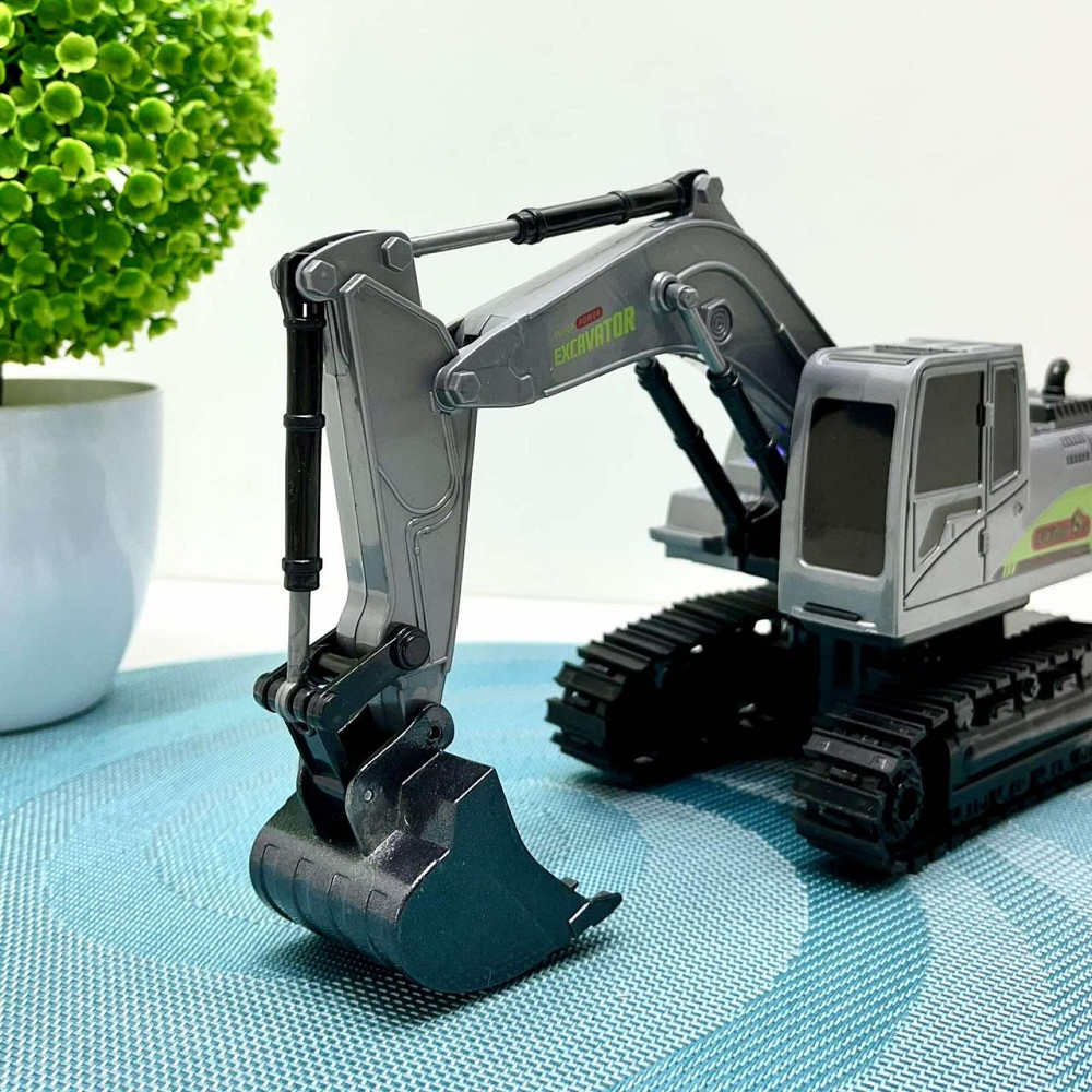 Екскаватор гусеничний на радіокеруванні з підсвічуванням та звуком Сірий (700-C2) Чернігів - фото 3