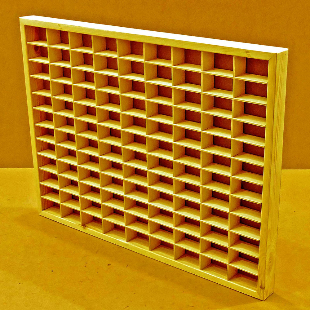 Стеллаж для игрушечных машинок 