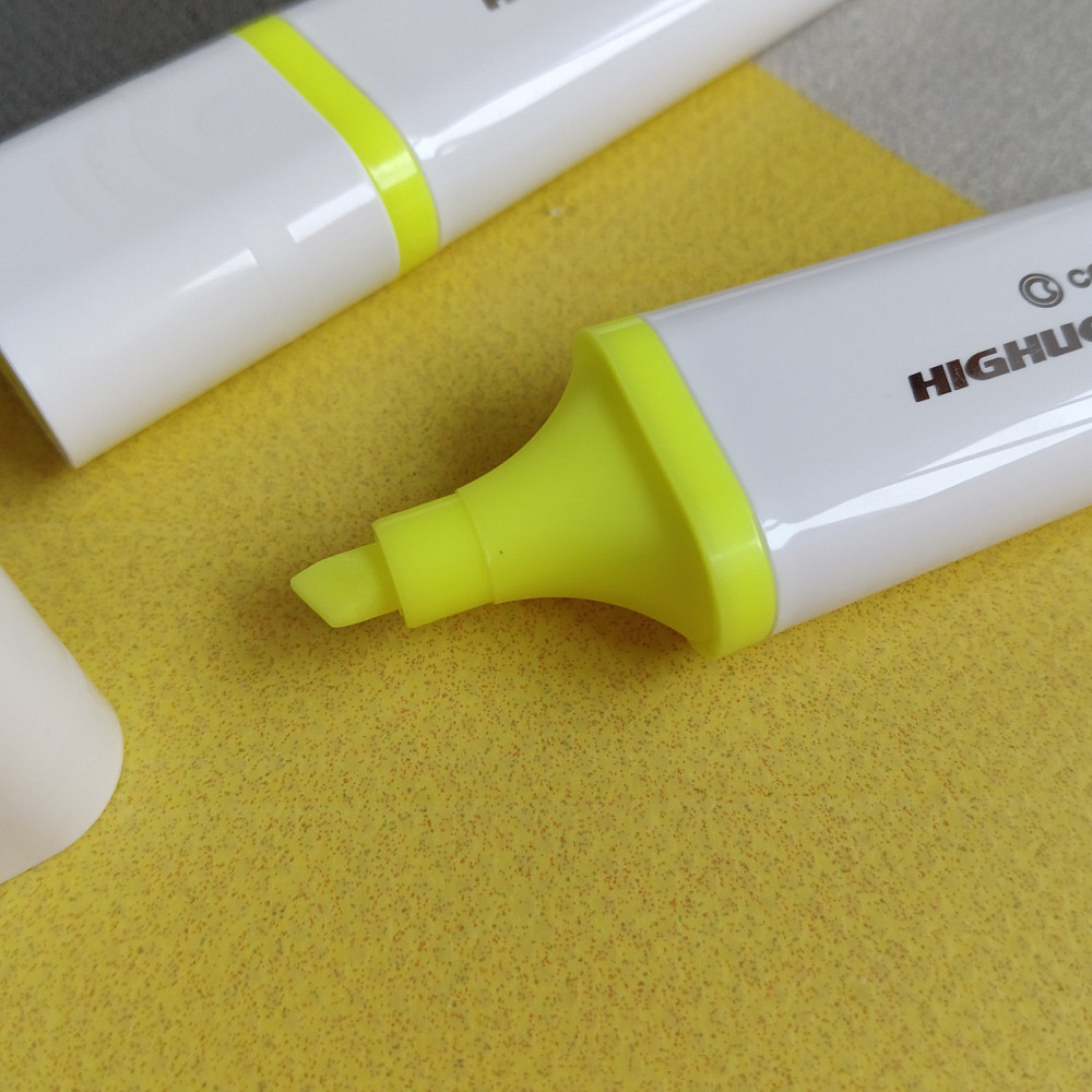 Текстмаркер "Centropen" клин. Highlighter Style 1-4,6мм жовтий Київ - фото 2