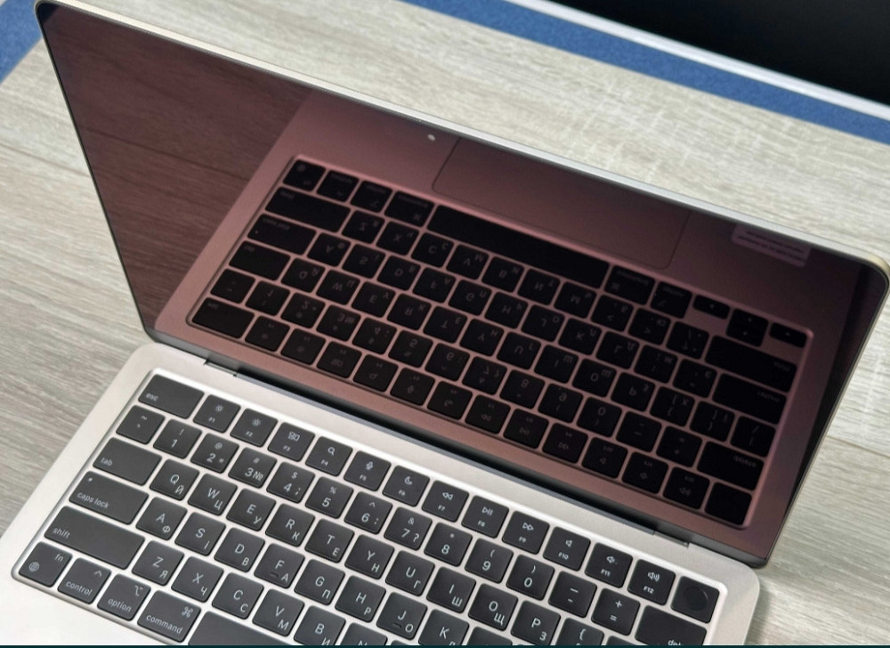 Ноутбук MacBook Air 13 2022 Starlight M2 8Gb. 256Gb. SSD , A2681 Идеал ! Киев - изображение 7