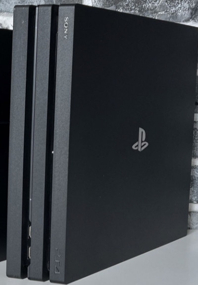 Приставка SONY PlayStation 4 Pro 1TB - 7208 - 17 игр. 2 Геймпада - PS4. Киев - изображение 1