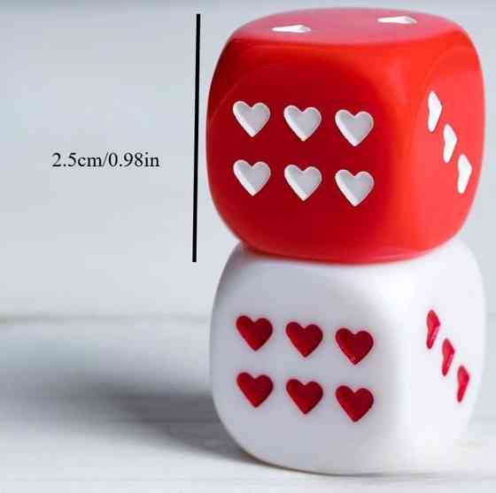 Гральні кубики з сердечками 2,5 см, набір 2 шт, романтичні кубики для гри Київ