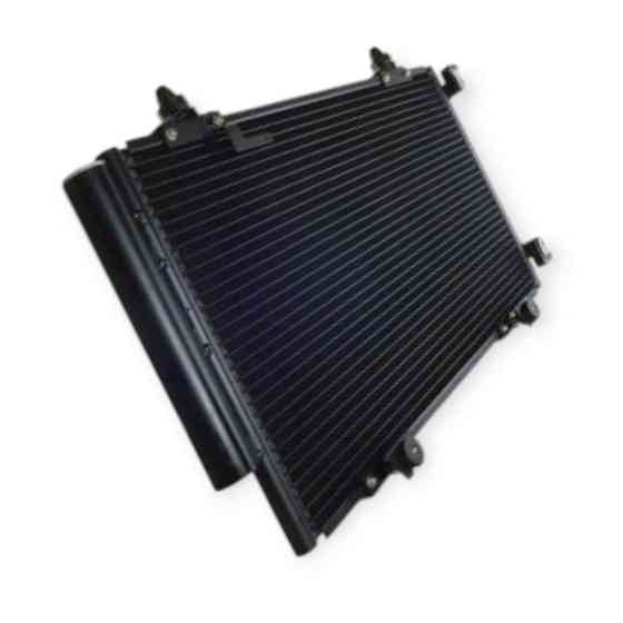 Радіатор Тойота Avensis 2.0i 97-кондиціонера Мукачево