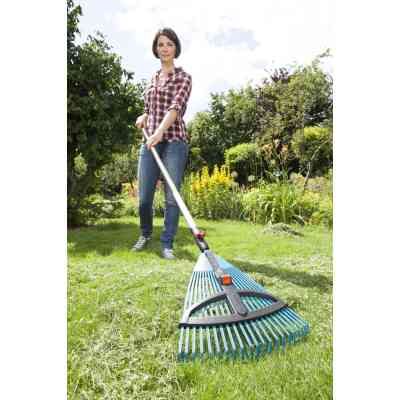 Грабли Gardena Combisystem пластиковые веерные, 35-52 см. (03099-20.000.00) Винница