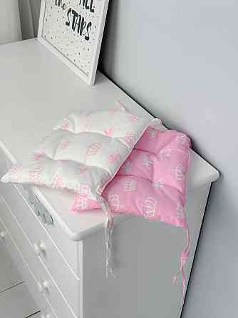 Подушка м'яка для дитячого стільчика Київ