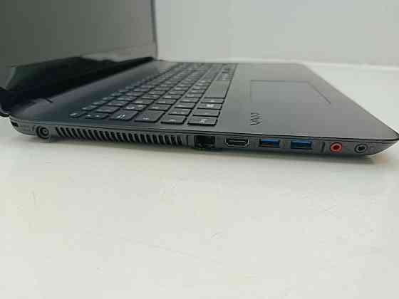 Ноутбук Sony SVF152C29M i3-3217u\0\0\ АКБ+ (товар вживаний) Луцьк