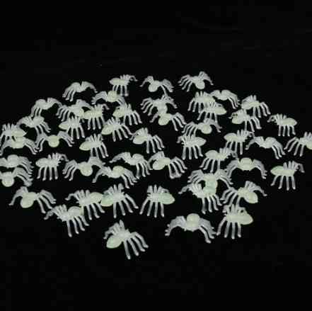 Пауки на Хэллоуин фосфорные 48 штук 2 на 1 см салатовый Киев