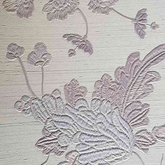 Шпалери вінілові на паперовій основі Sirpi Italian Silk 7 квіти листя гілки бузкові з сріблястим структурні Київ