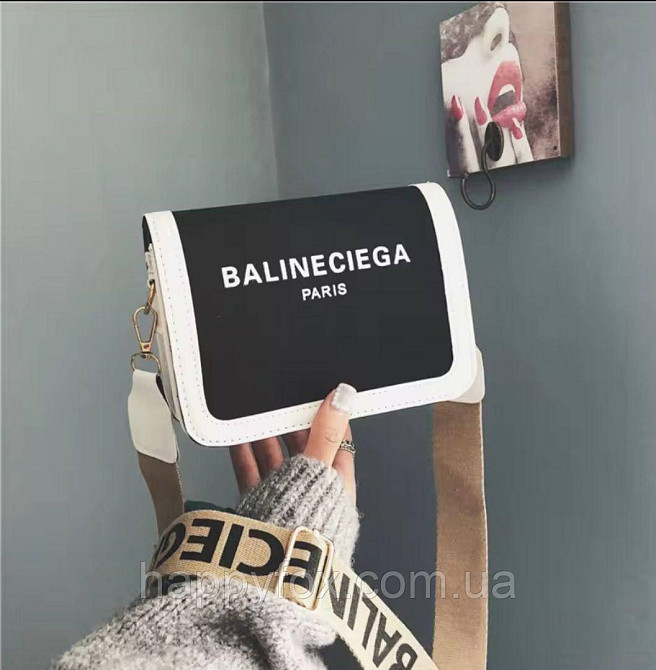 Жіноча модна широка сумочка через плече. Львов - изображение 1