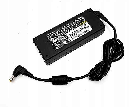 Блок живлення Fujitsu 19 V 4.74 A (штекера: 5.5х2.5) Луцьк