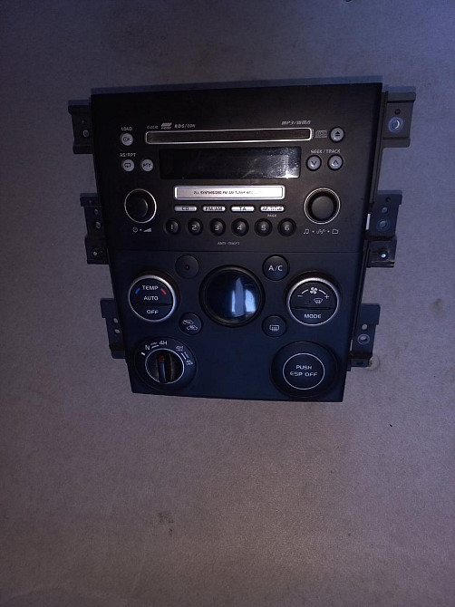 Штатная аудиосистема и панель управления климатом Suzuki Grand Vitara Київ - фото 1