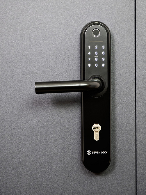 Розумний дверний біометричний замок SEVEN LOCK SL-7768BF (85 мм) black Київ - фото 7
