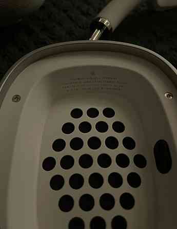 ИДЕАЛ Airpods max silver полностью исправны. Киев