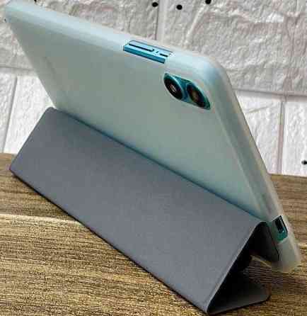 Планшет 4/64 8 дюймов идеальное состояние. Харьков