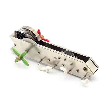 Механічна іграшка "Бонга" 5 х 12.7 см Рівне