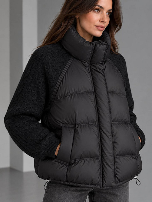 Куртка жіноча YZY 30790 пуховик oversize з в’язаними рукавами демісезонна one size, чорний, one size Київ - фото 3