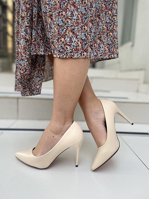 Loretta Туфлі жіночі LORETTA бежеві еко-шкіра каблук 10см 39р. (3735) Коломия - фото 4