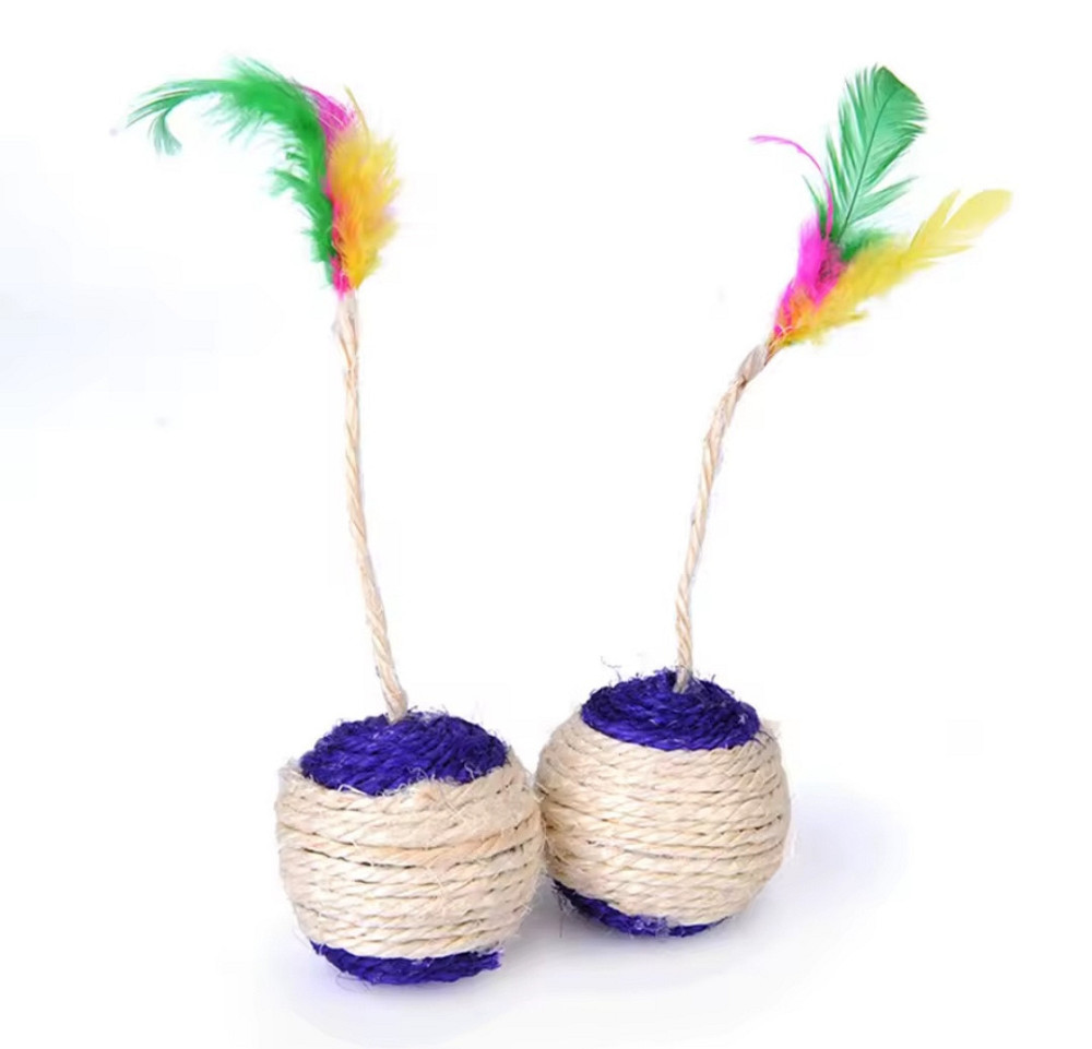 Мячик для котов сизалевый с перьям 100 мм на 65 мм разноцветный Киев - изображение 6