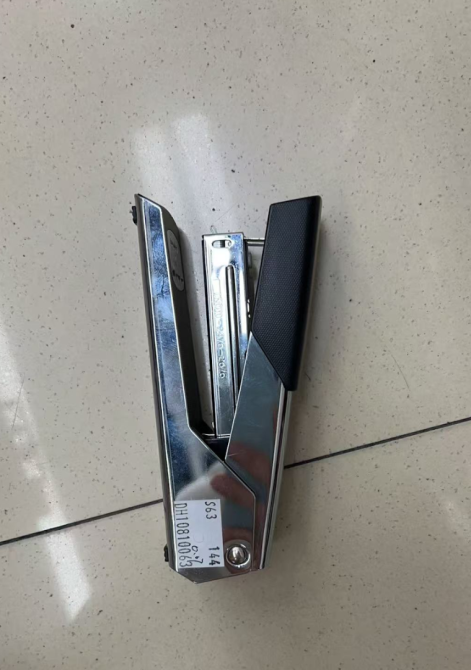 Степлер офісний металевий міцний 25 аркушів хром HP-51-5 Коломия - фото 1