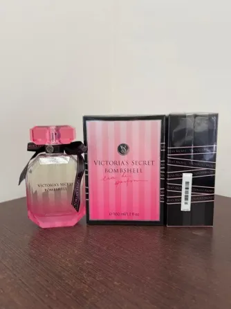 Victoria's Secret Женская парфюмированная вода Victoria's Secret Bombshell 100 мл с магнитной л Коломыя