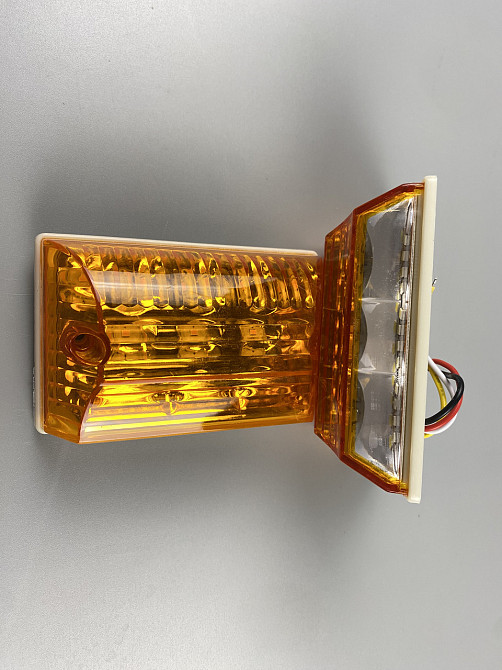 Ліхтар габаритний світлодіодний LED з кріпленням бічний, фари автомобільні габаритні 24V IP67 жовті 2шт Мукачево - фото 7