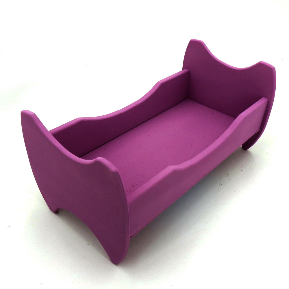 Кровать для кукол 