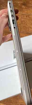 Ноутбук: Apple MacBook Pro 15" Mid (2015) i7 16GB. SSD 512GB. Київ