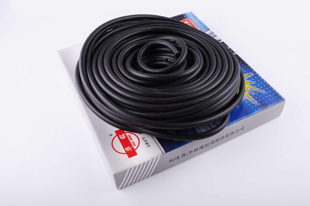 Паливний шланг Ø4mm, 20 метрів (гумовий, чорний) Мукачево - фото 1