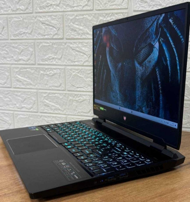 Ноутбук Acer Predator Helios PH315-55 Киев - изображение 3
