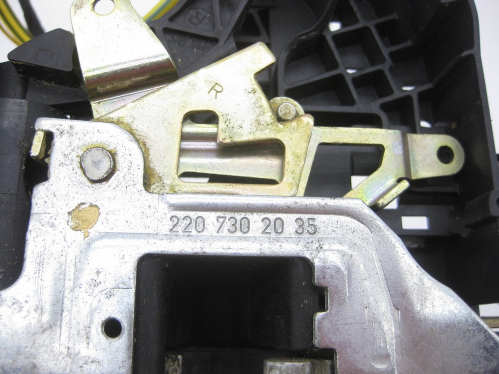 Mercedes-Benz  A2207302035 Замок задніх правих дверей з дотяжкою S-Class W220 Одесса - изображение 10