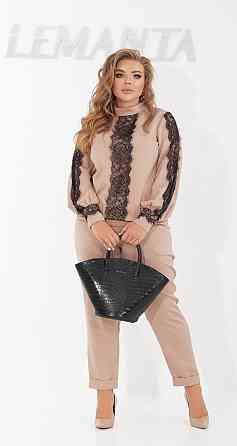 Гарний брючний костюм із мереживом великого розміру Київ