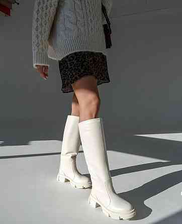 Шкіряні чоботи жіночі зимові на низькому ходу молочні / Чоботи на зиму теплі на хутрі р. 37-41 Коломия