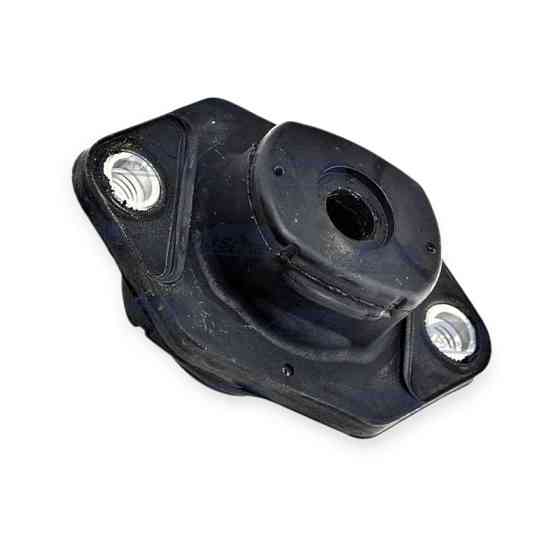 Опора ззаду BMW 1 (E87), 3 (E90) 03- стійки Мукачево