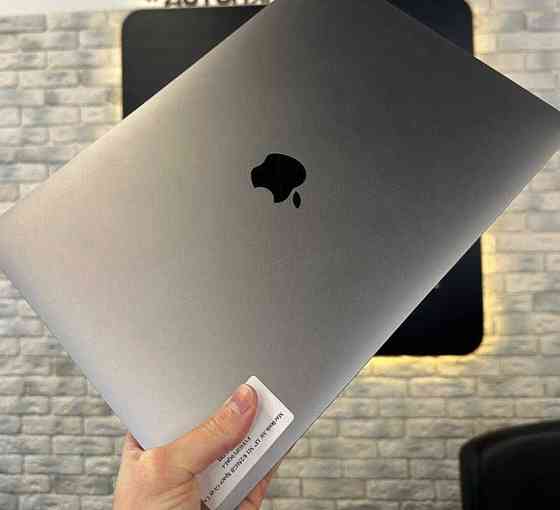 MacBook Air 13
