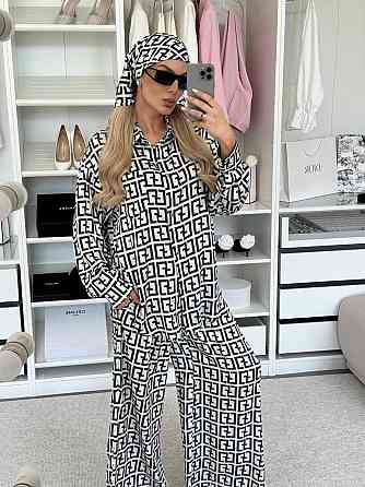 Жіночий легкий принтований костюм двійка: сорочка і штани з хустинкою сатин Одеса