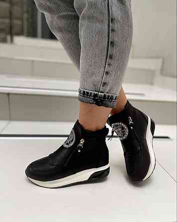 Черевики жіночі VEAGIA чорні еко-шкіра з напиленням висота 12см розмір 36 ( -6) Коломия