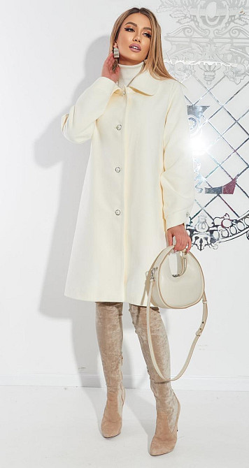 Светлое пальто А силуєта Київ - фото 1