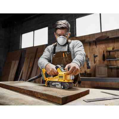 Шліфувальна машина DeWALT XR Li-Ion 18 В, 198-320 м/хв, стрічка 75х533 мм, TSTAK (без АКБ та ЗП) (DCW220NT) Вінниця