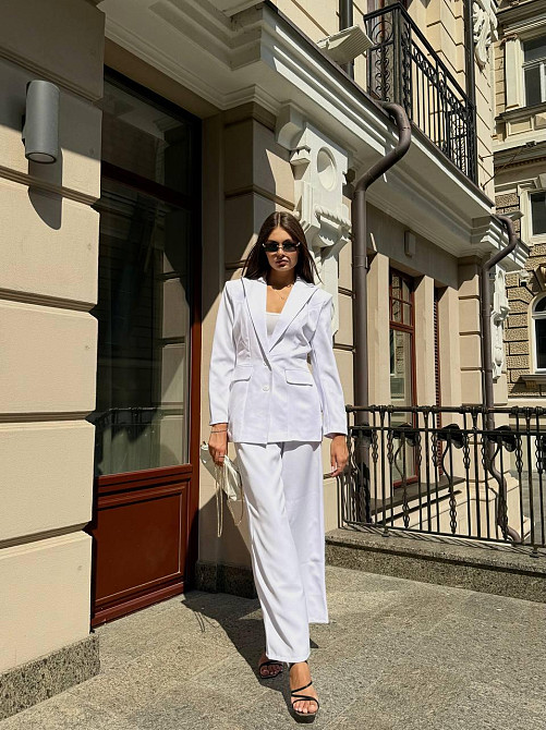 Женский деловой брючный костюм двойка: пиджак и штаны костюмка Белый, 42/44 Одесса - изображение 1