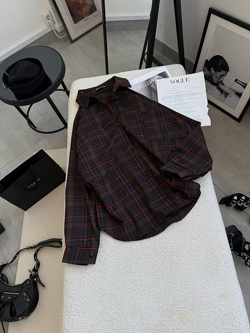 Женская классическая рубашка в клетку оверсайз кроя костюмный тиар Шоколад Одесса - изображение 3