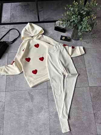 Жіночий теплий прогулянковий костюм-двійка з сердечками тринитка на флісі + ангора рубчик Молочний, 46/48 Одеса