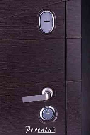 Двери квартирные, серия Премиум, модель Диагональ2, гнутый профиль, коробка 150 мм, полотно 105мм,  KALE257 850 Киев